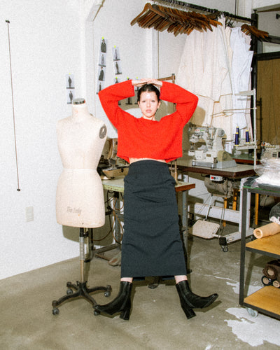 gabardine tuck pencil skirt