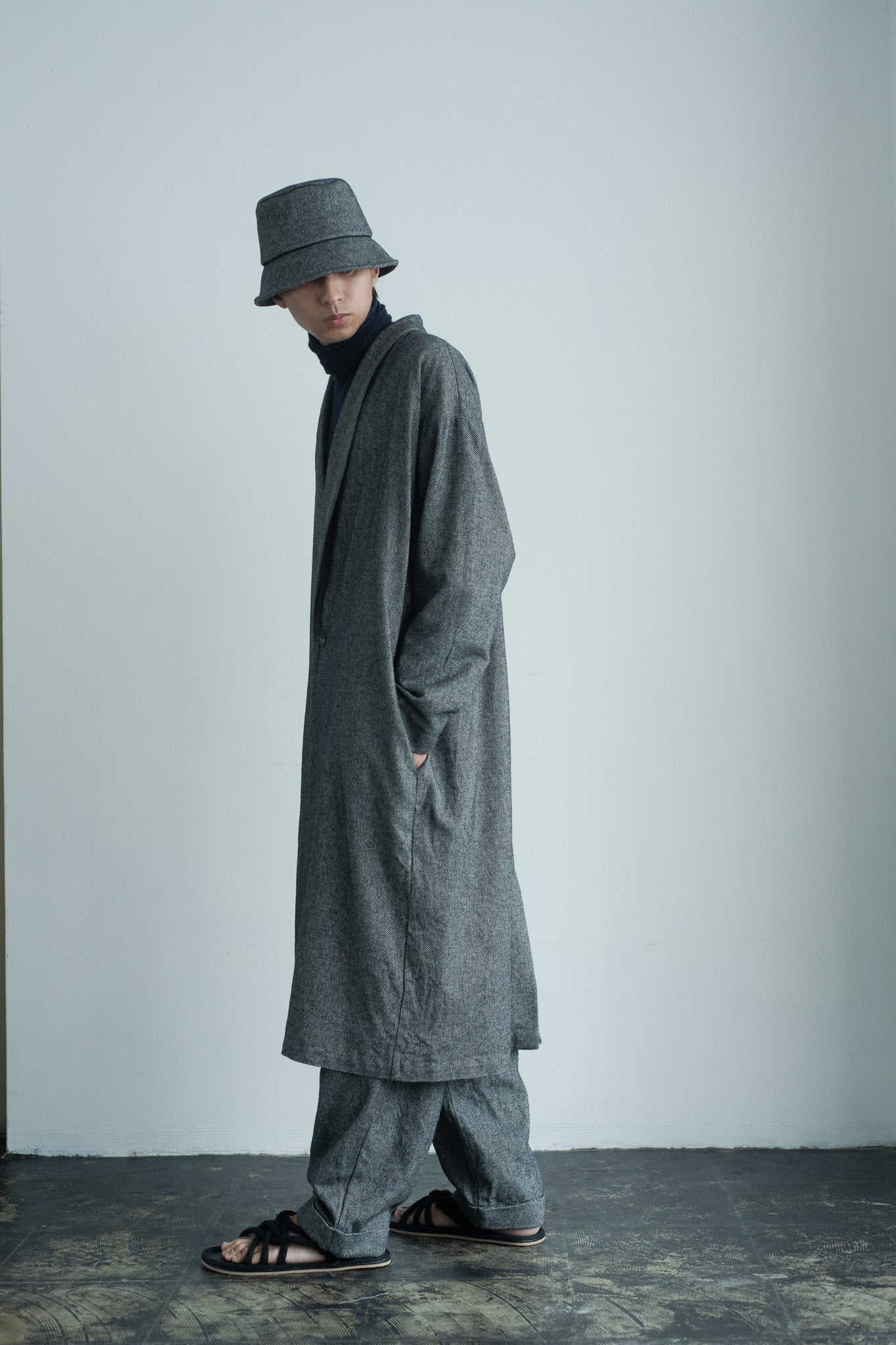 cotton tweed nomad coat night gray