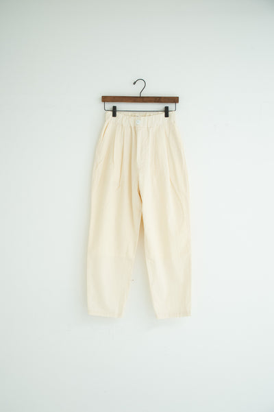 two-tuck wide pants